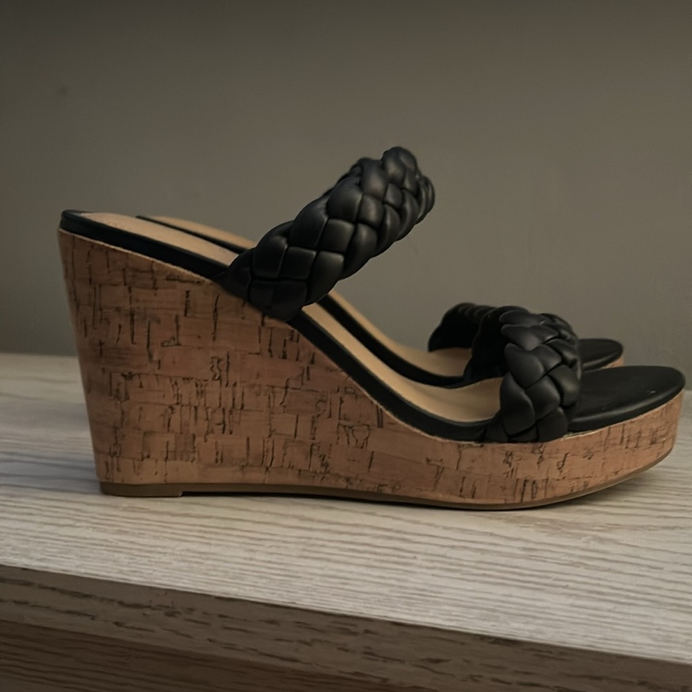 NWOT Wedge Sandals